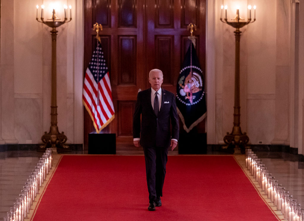 Biden, Gun Laws, and the Weight of Liberty  – LN Radio 6.5.22